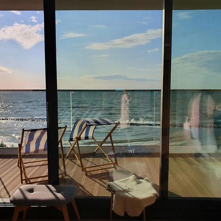 Apartament Morski Widok Nautic Park 51 Darlowko Esterno foto