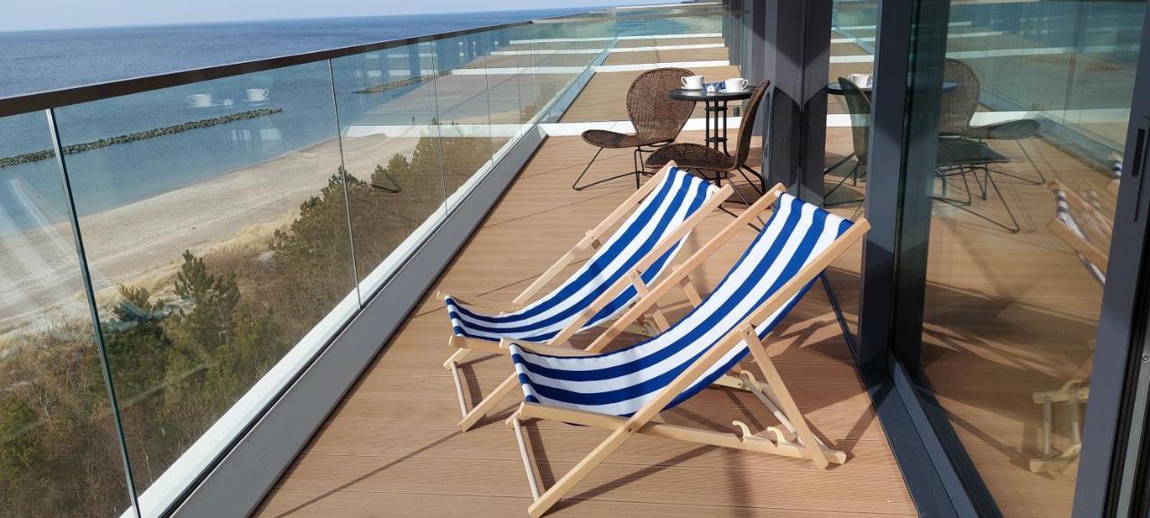 Apartament Morski Widok Nautic Park 51 Darlowko Esterno foto