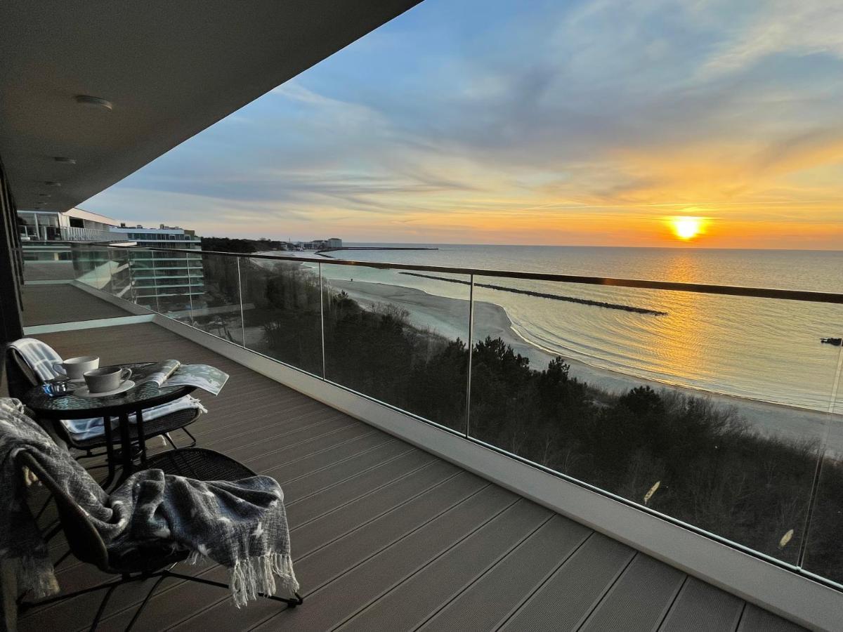 Apartament Morski Widok Nautic Park 51 Darlowko Esterno foto