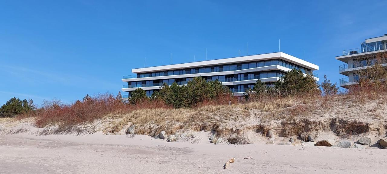 Apartament Morski Widok Nautic Park 51 Darlowko Esterno foto